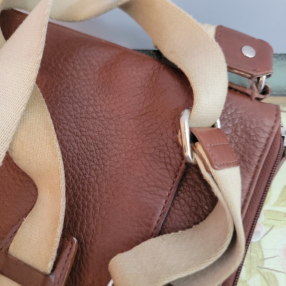 Coach Vintage Julia Pebble Leather Crossbody - Picture 10 of 16